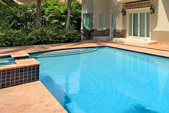 Pool with a Pool Liner in Lawrenceville, GA